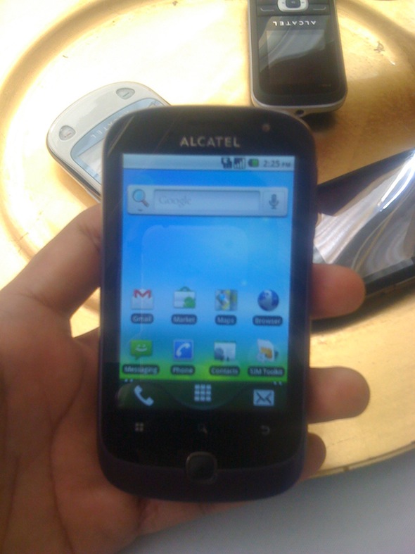 Alcatel One Touch 990 con Android